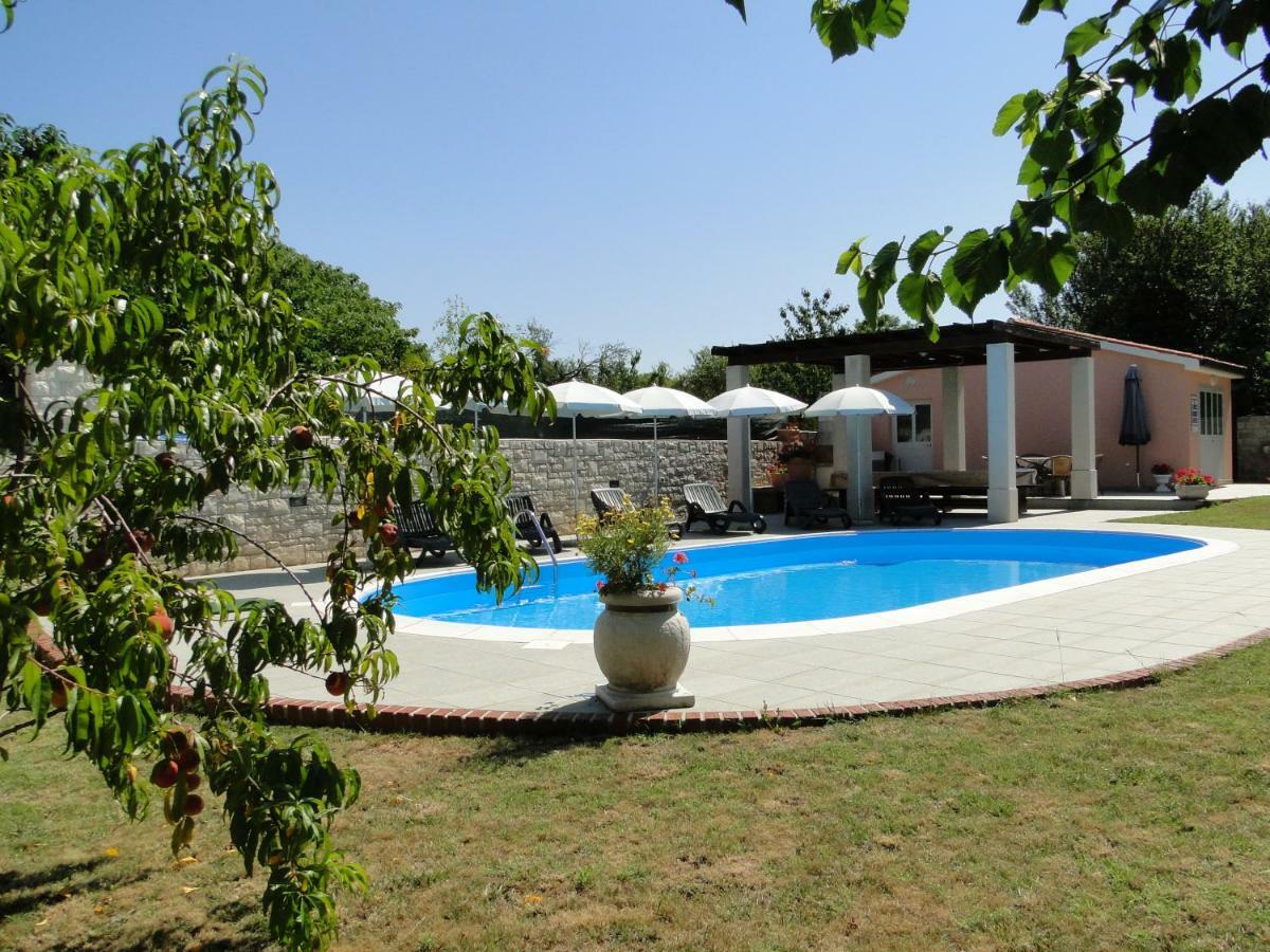 Apartments Villa Maran Ουμάγκ Εξωτερικό φωτογραφία