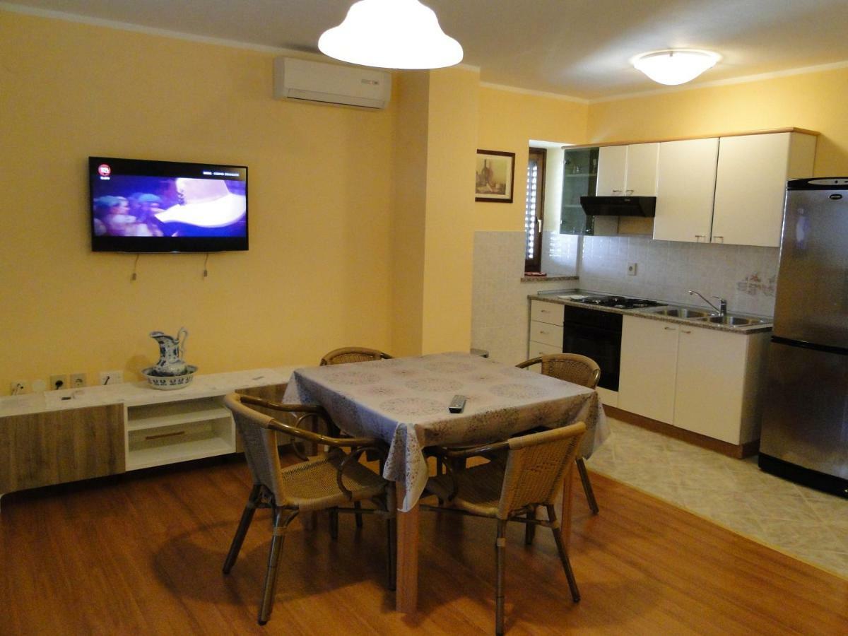 Apartments Villa Maran Ουμάγκ Εξωτερικό φωτογραφία